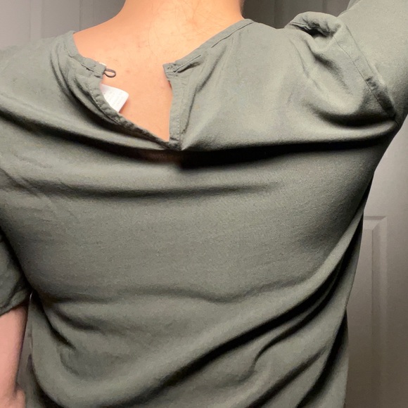 H&M Top - Picture 4 of 6